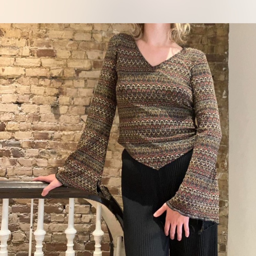 Vintage MC Collection flared sleeve V-Neck Bell Sweater